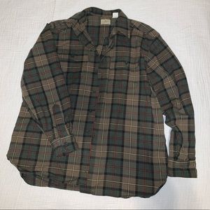 Thick Men’s L.L. Bean Button Down Flannel Large